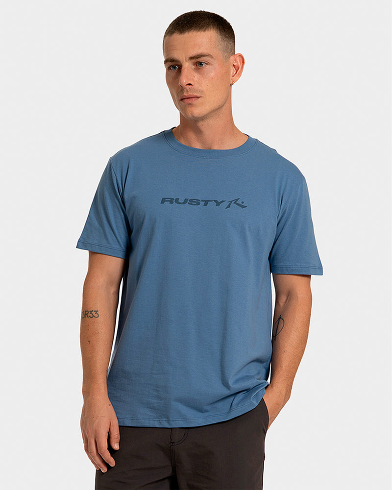 Camiseta Rusty Stick Manga Curta Azul
