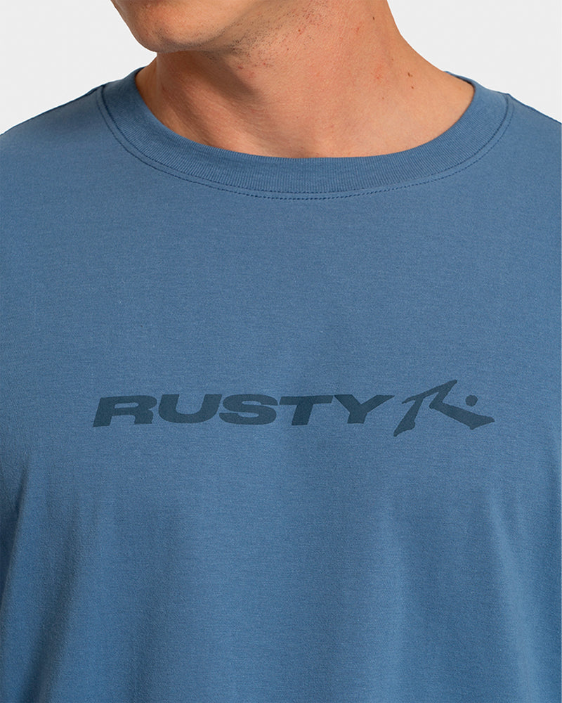 Camiseta Rusty Stick Manga Curta Azul