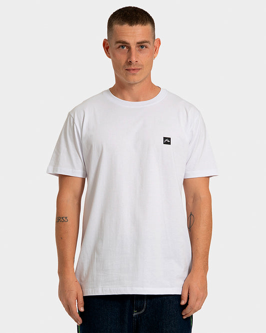 Camiseta Rusty Essential Manga Curta Branca