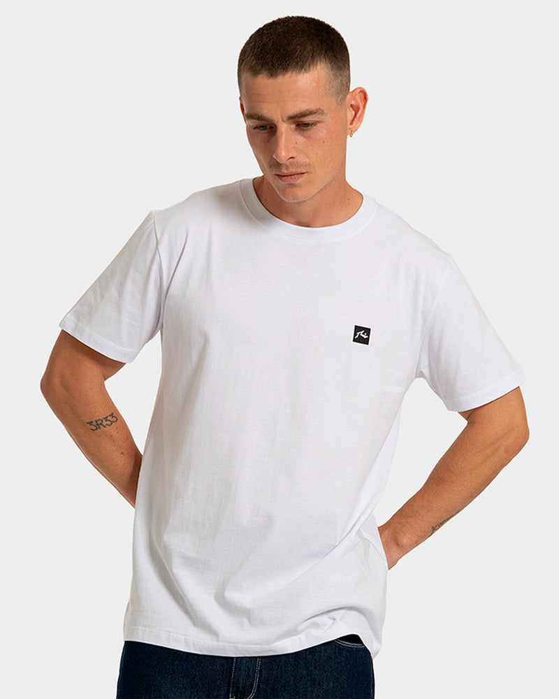Camiseta Rusty Essential Manga Curta Branca