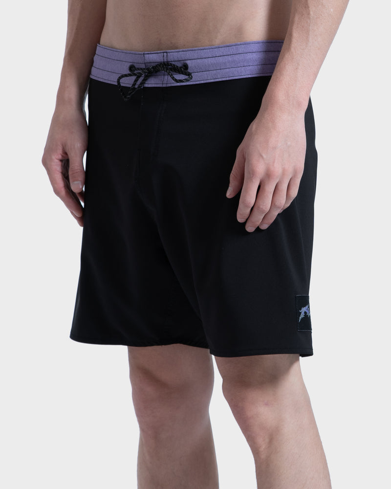Boardshort Rusty Gothic 18" Preto