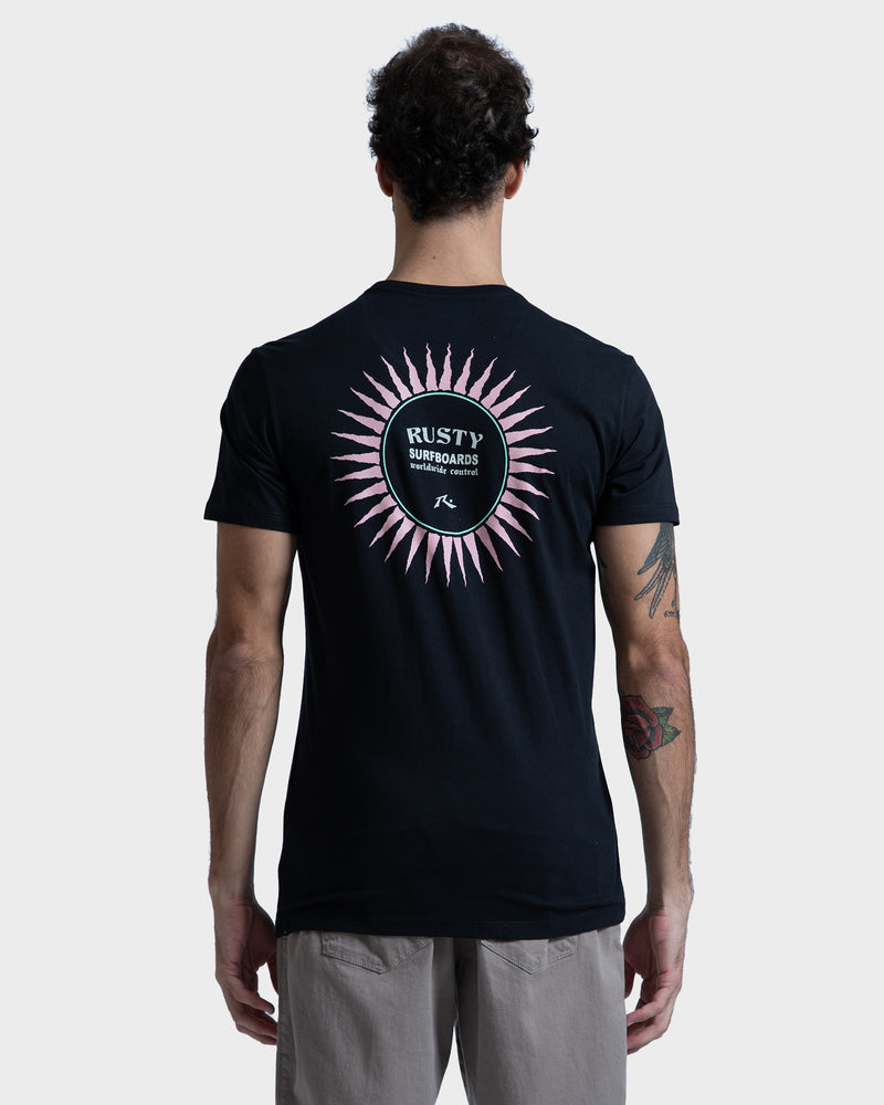 Camiseta Rusty Control Preta