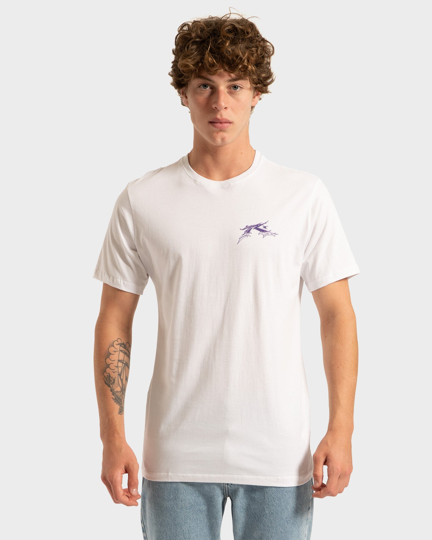 Camiseta Rusty Gothic Branco