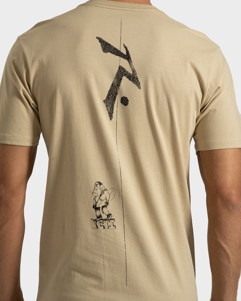 Camiseta Rusty Yeti Areia