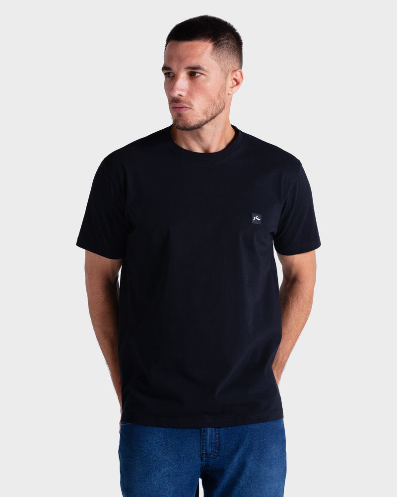 Camiseta Manga Curta Rusty Essential Preta