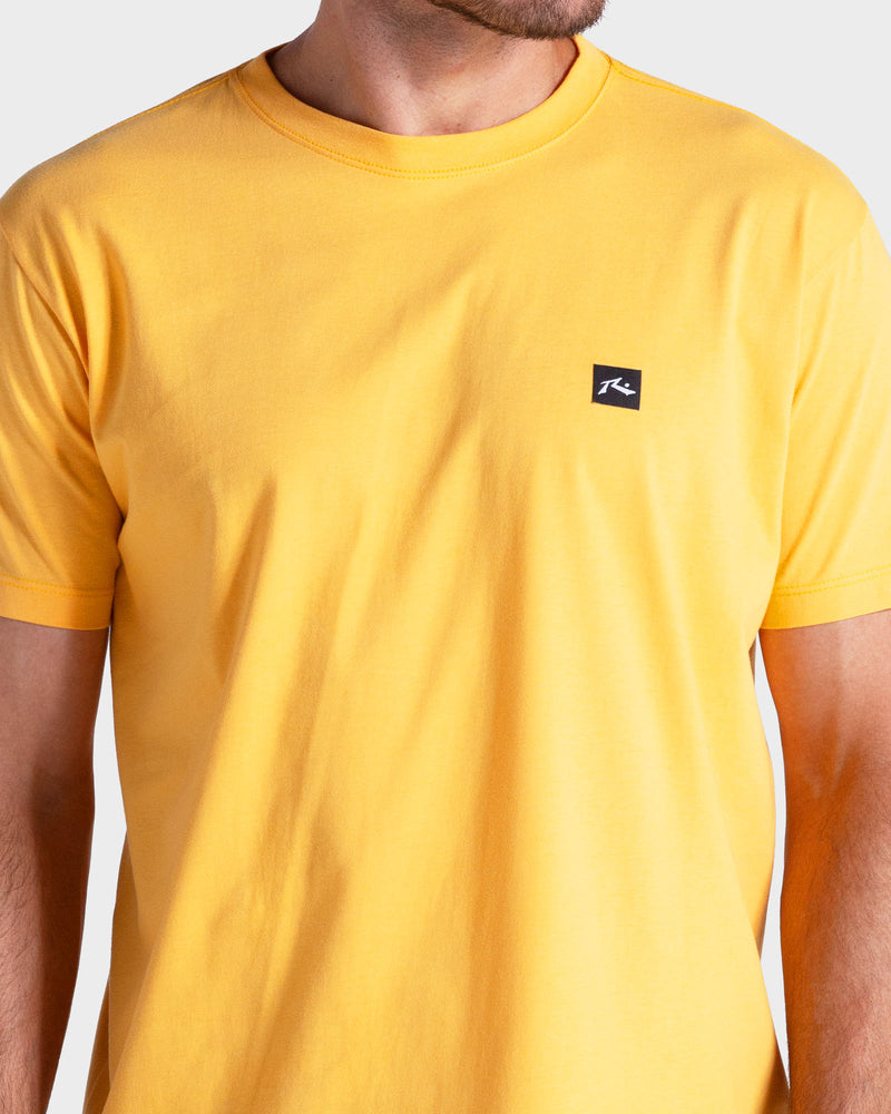 Camiseta Rusty Essential Amarelo
