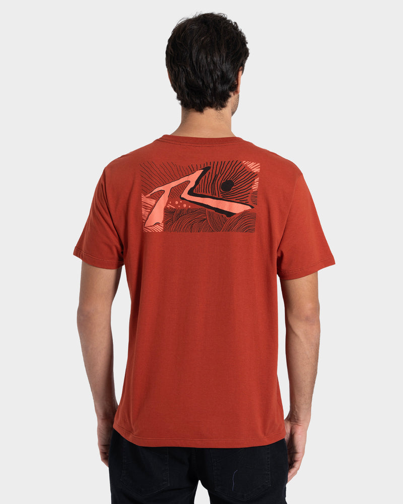 Camiseta Manga Curta Vermelha Rusty Rise