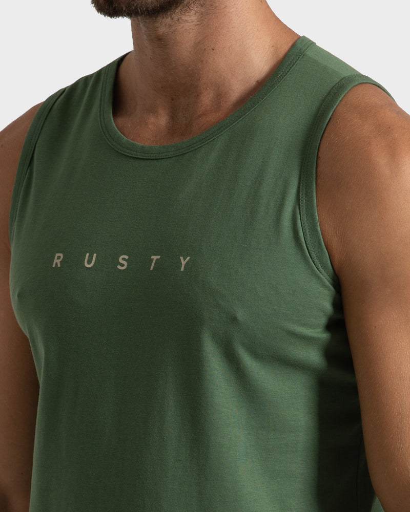 Regata Rusty Short Cut Verde Folha